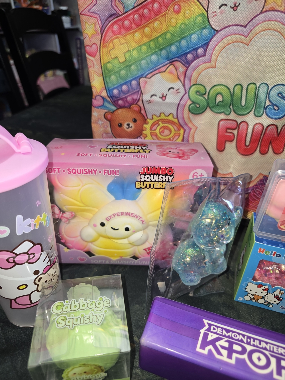Squishy Bundle 12 Items Including Case. - Picture 2 of 11